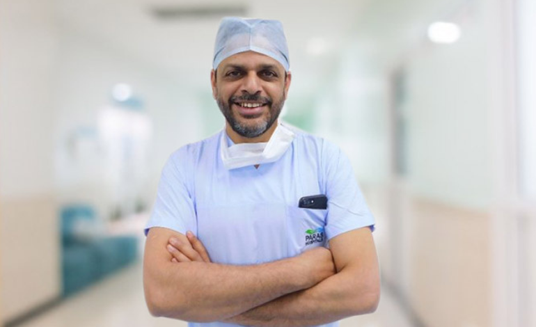 Dr. Sumit Sinha: Best Neurosurgeon in Gurgaon for Spine Surgery and Brain Tumor | Paras Hospital