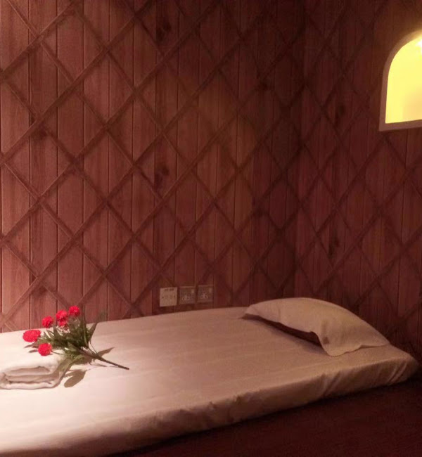 Oasisday Massage Spa Center in Sheikh Zayed Road Dubai