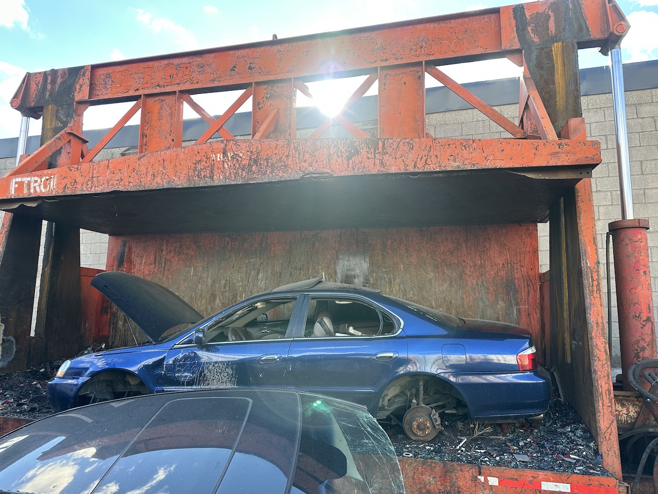 Smart Auto Recycling