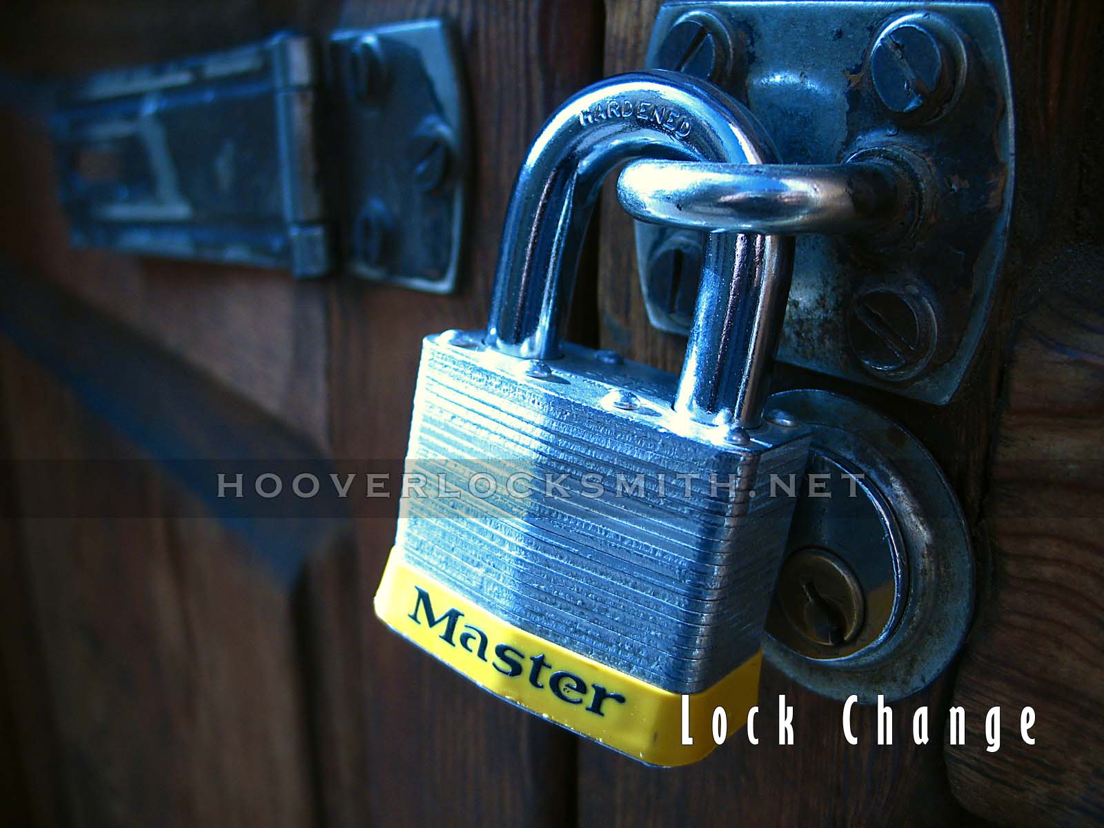 Hoover-locksmith-lock-change