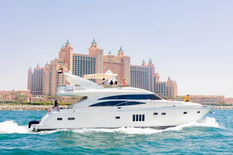 Dubai Boat Tour and Luxury Yacht Rental 
