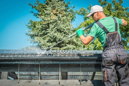 Roof Cleaning & Moss Removal Bromley