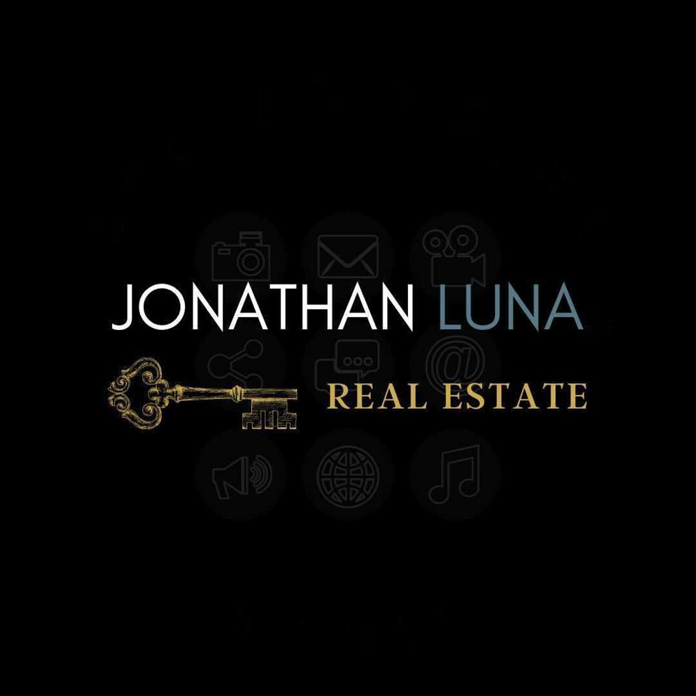 Jonathan Luna Real Estate Consultant